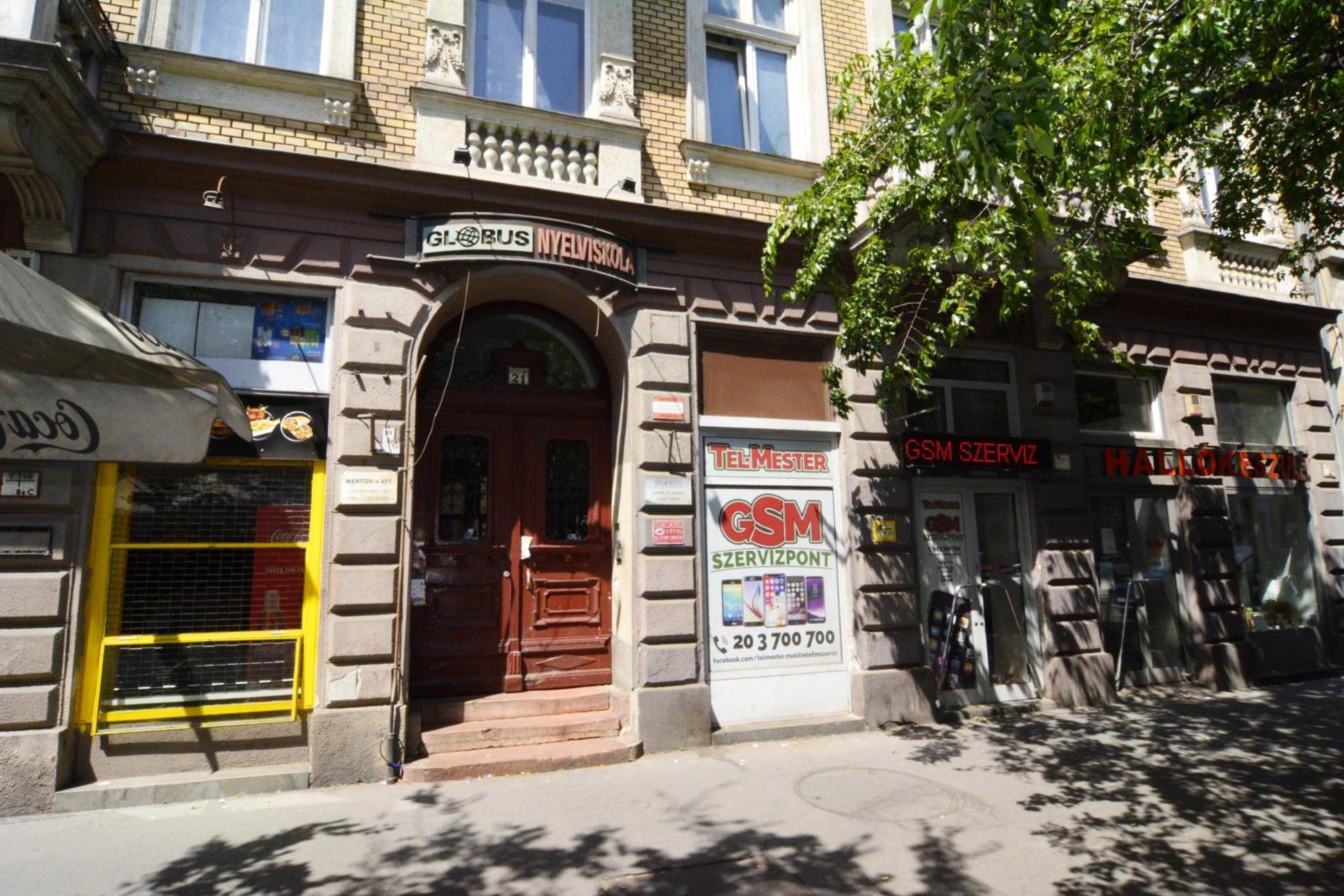 Little Americas East Coast Apartment, Budapest