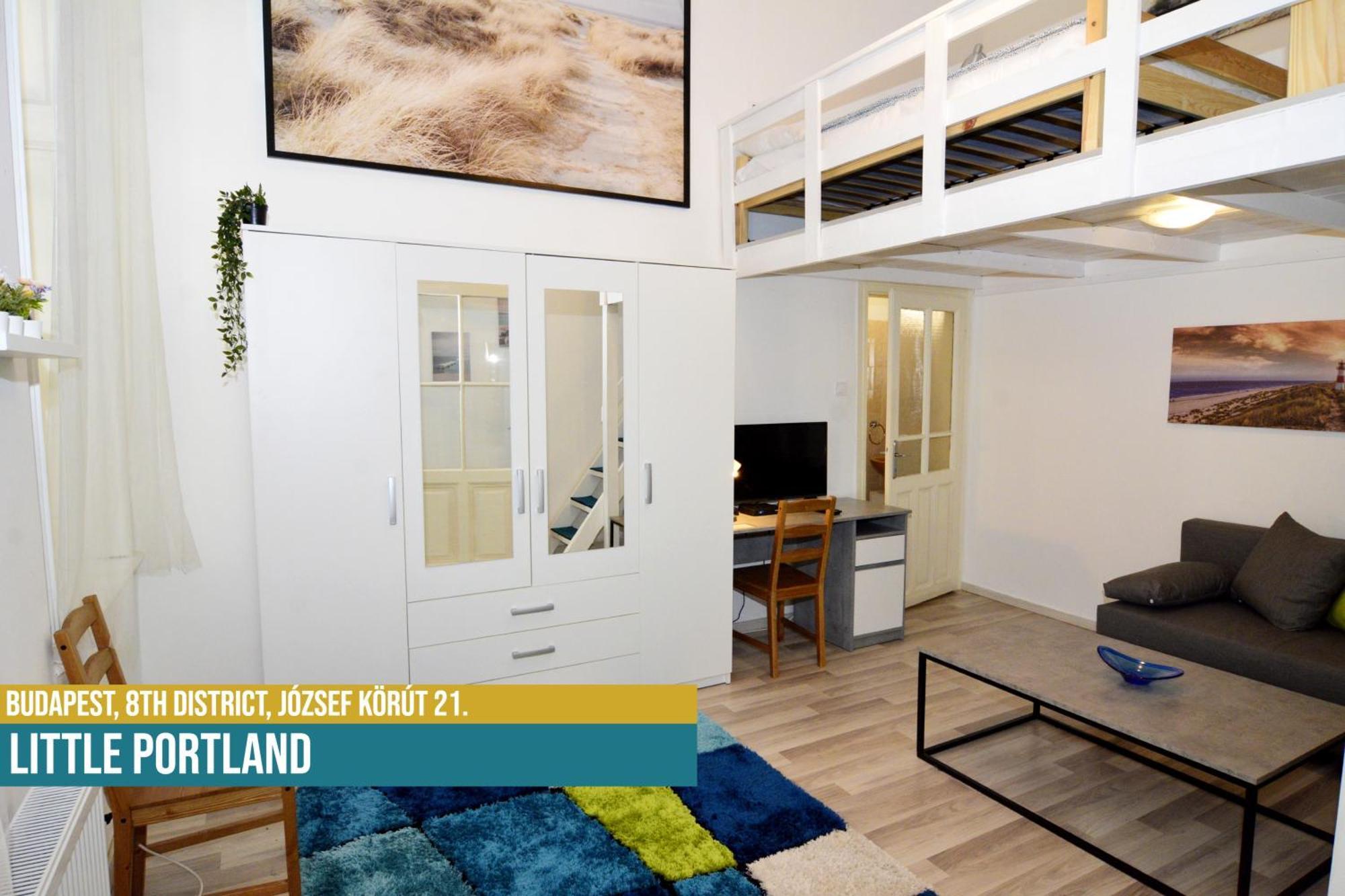 Little Americas East Coast Apartment — Photos 3